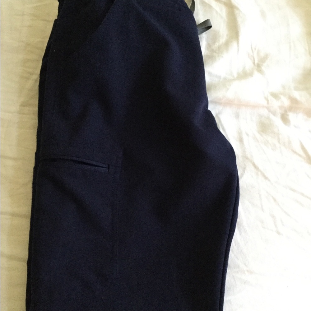 Figs scrubs Yola size Small